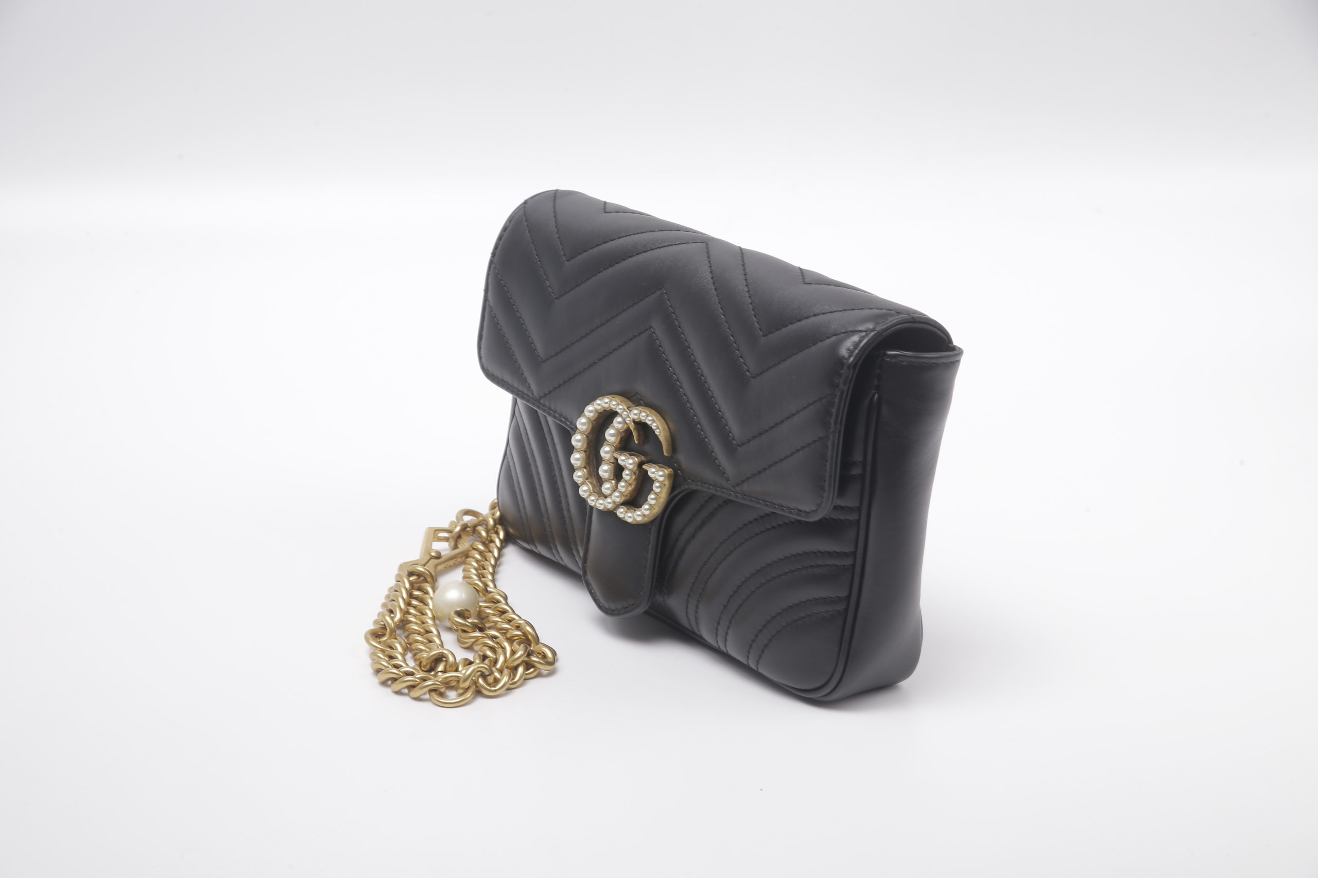 Gucci Black Quilted Leather And Imitation Pearl Marmont Bag Gold