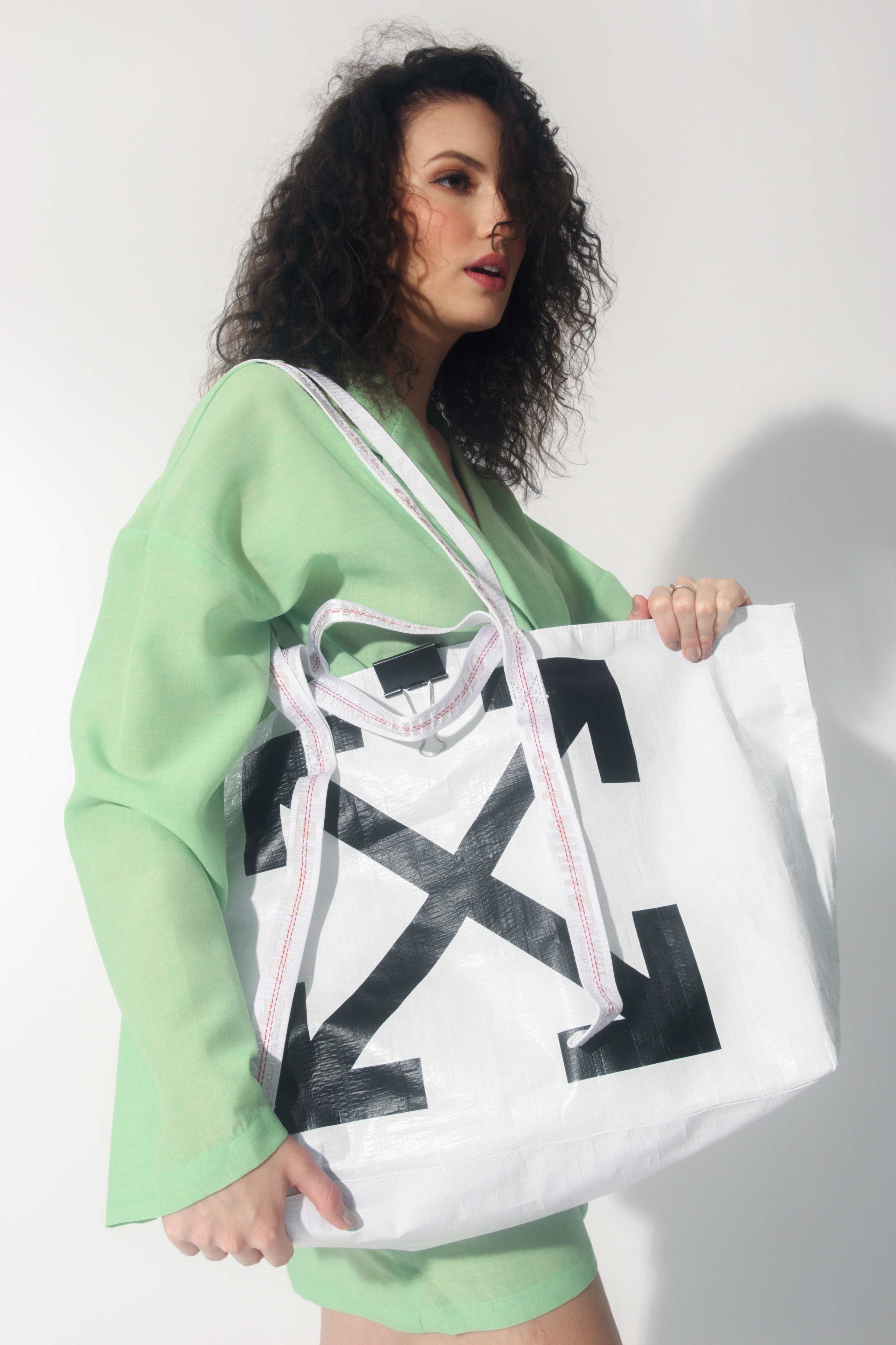 women off white tote