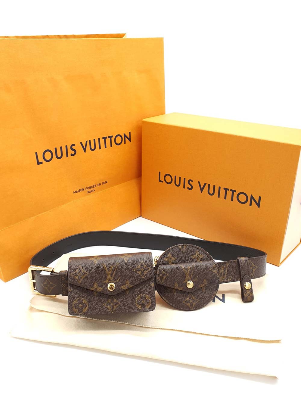 Louis Vuitton Daily Multi Pocket 30MM Belt - Selectionne PH